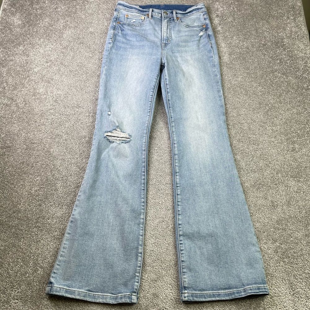 Gap ‘70s Flare Jeans Women’s 27 Blue High Rise Light Wash Distressed Denim